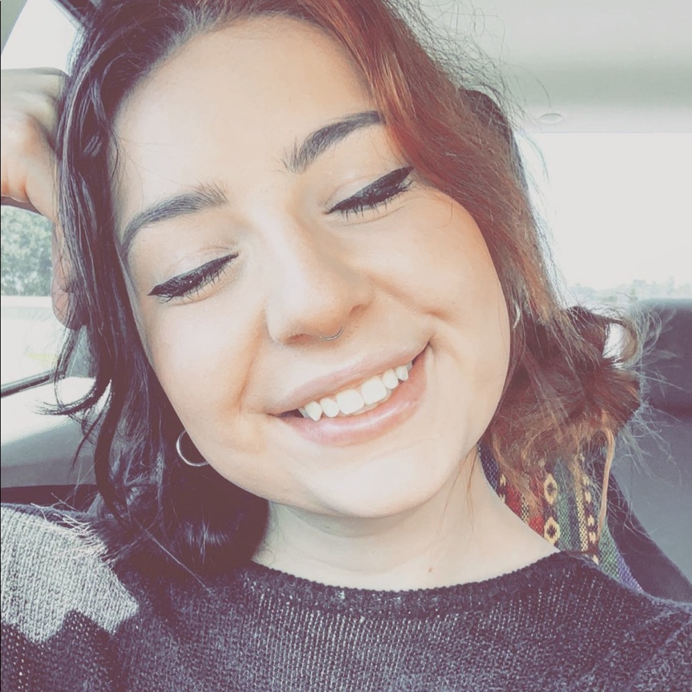 Meet your Posher, Kaitlyn